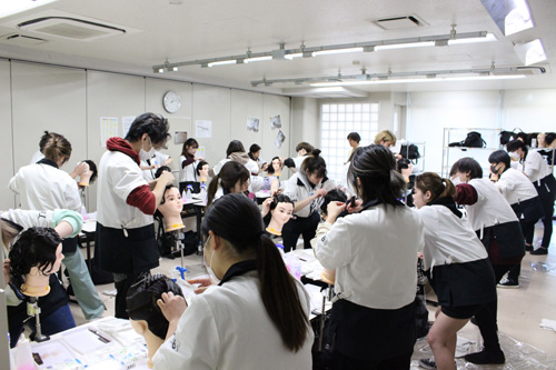 美容 師 国家 試験 合格 発表 41 回